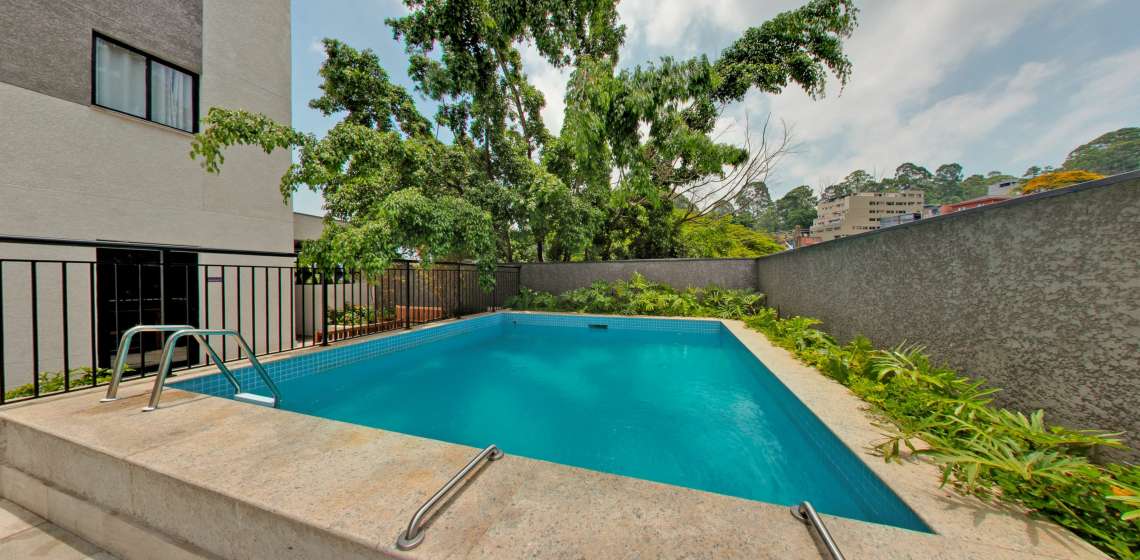 Piscina - Apartamento em Panamby