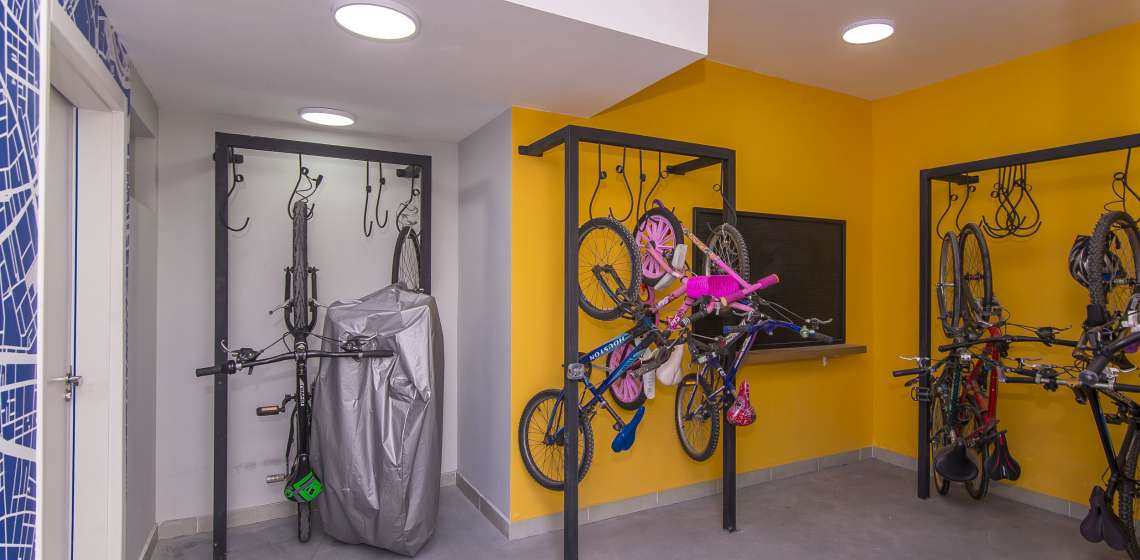 Bicicletário - Apartamento em Cidade Ademar